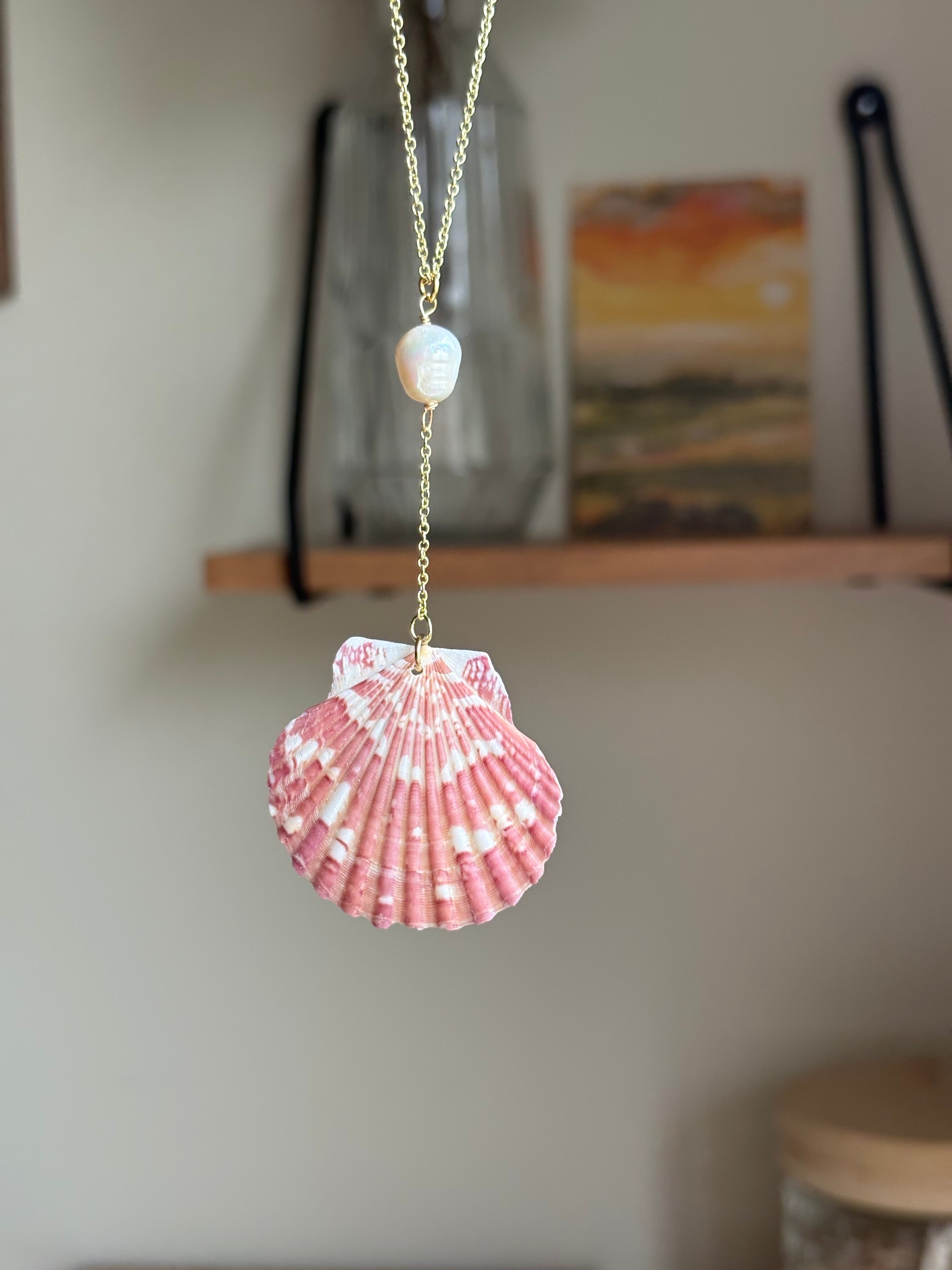 Scallop Drop Shell Necklace